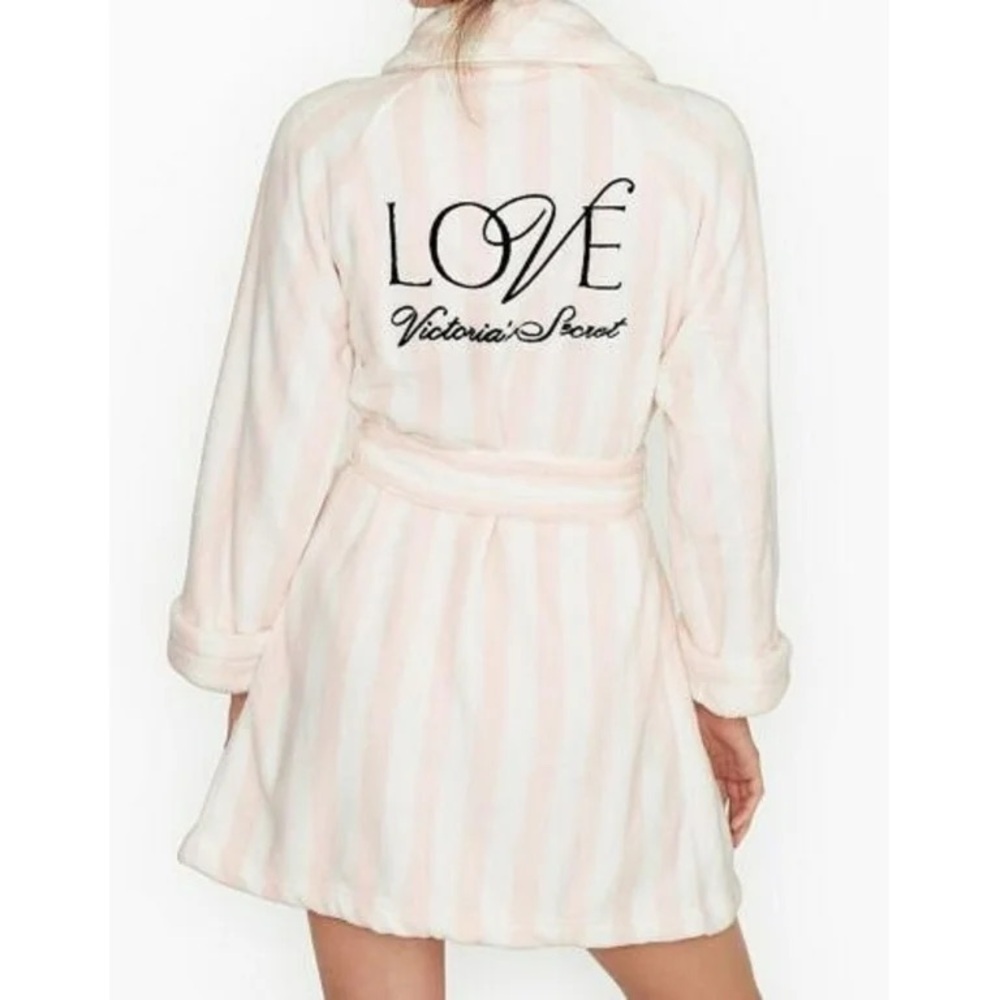 victoria’s secret robe